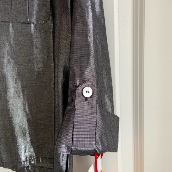 Ruby Rd Petite 6P Metallic Shimmer Button Up - Picture 4 of 6